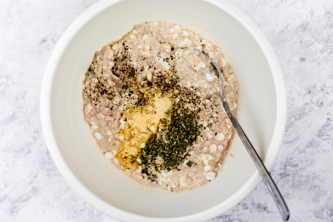 Богати на протеини мъфини с риба тон - Упътване: