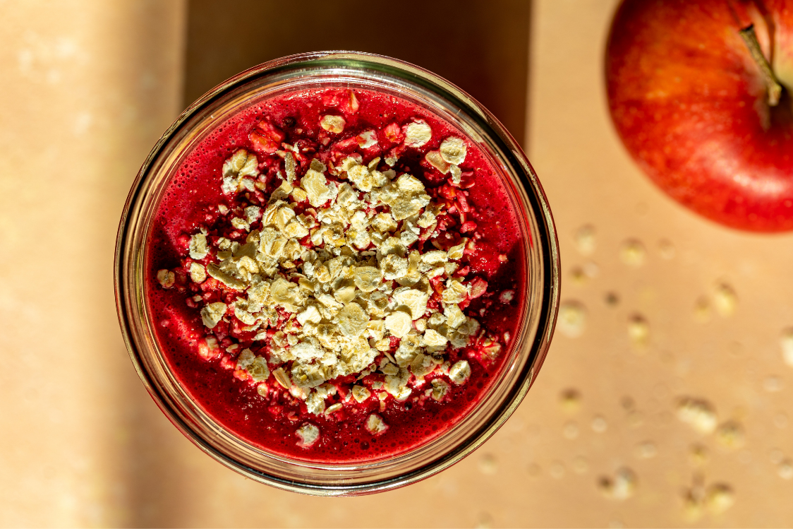 Ябълково смути с червено цвекло Ябълково смути с червено цвекло