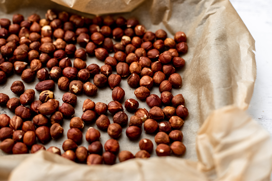 Шоколадово-лешников спред за мазане без добавена захар - печене на ядките