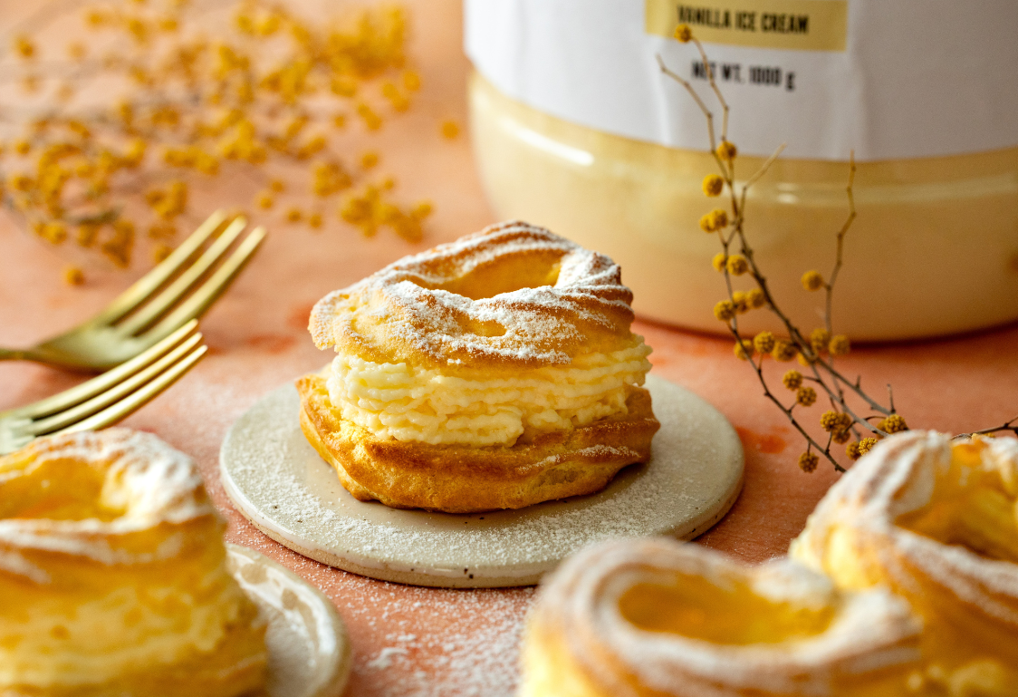 Еклери с крем с пълнеж от крем ванилия