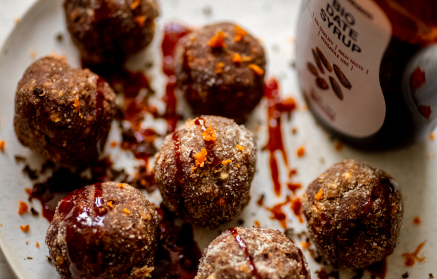 Фитнес рецепта: Хапки от морковен кейк без печене