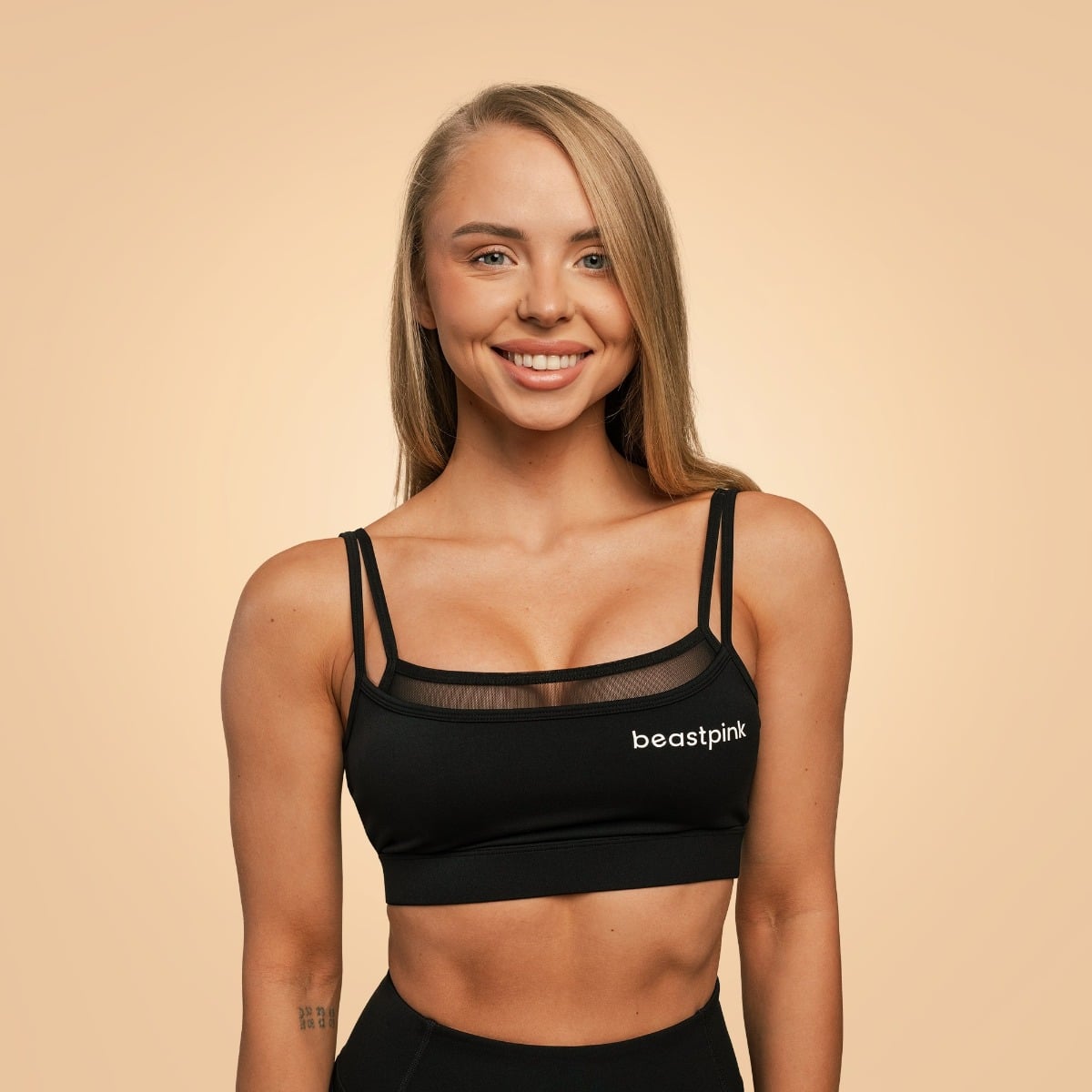 Спортен сутиен Breeze Black - BeastPink
