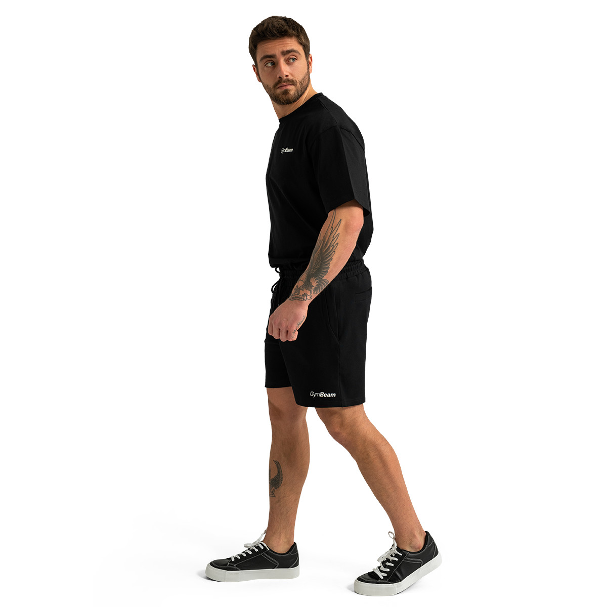 Къси панталони Limitless Black - GymBeam · záber 8