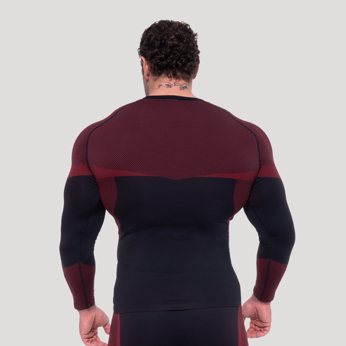 Безшевна блуза с дълъг ръкав OG1 Black/Red - GymBeam