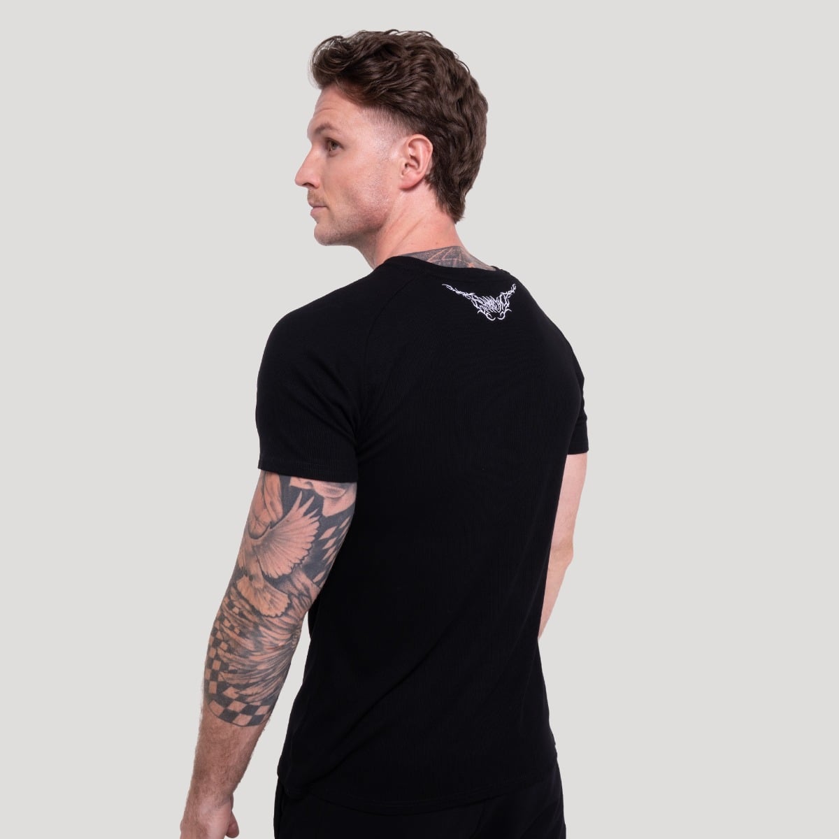 Тениска Tribal Ribbed Black - GymBeam