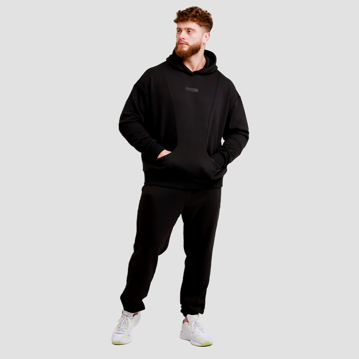 Суичър Unity Black - GymBeam - Размер: M | Тегло: 0,72 g · záber 6