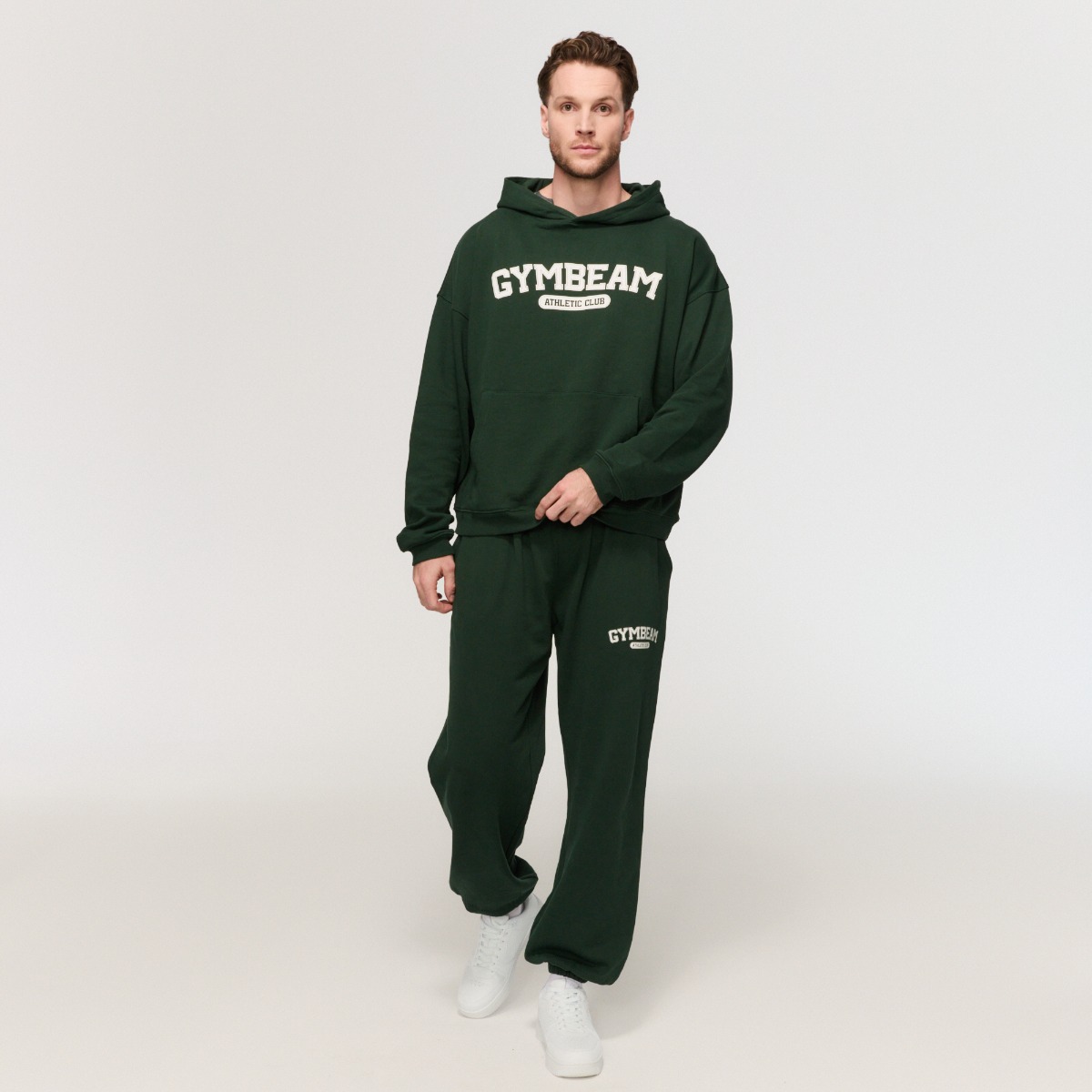Суичър Varsity Green - GymBeam - Размер: XL | Тегло: 0,7292 g | Опаковка: 18 · záber 7
