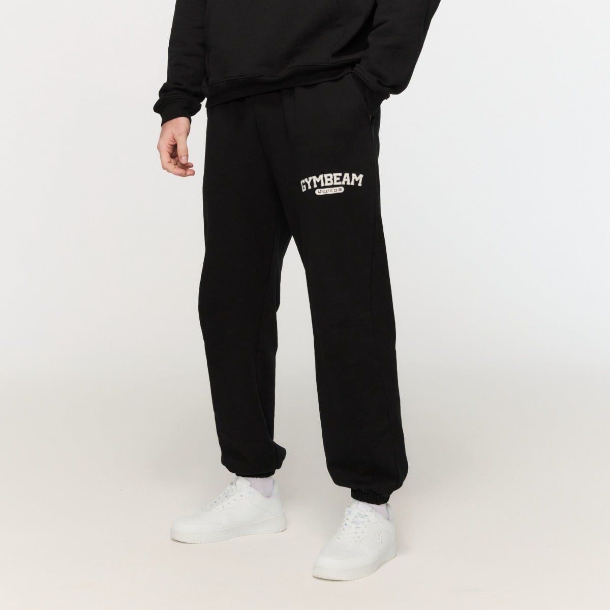 Спортно долнище Varsity Black - GymBeam