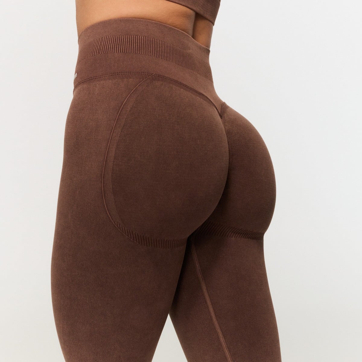 Дамски безшевен клин Fierce Brown - GymBeam