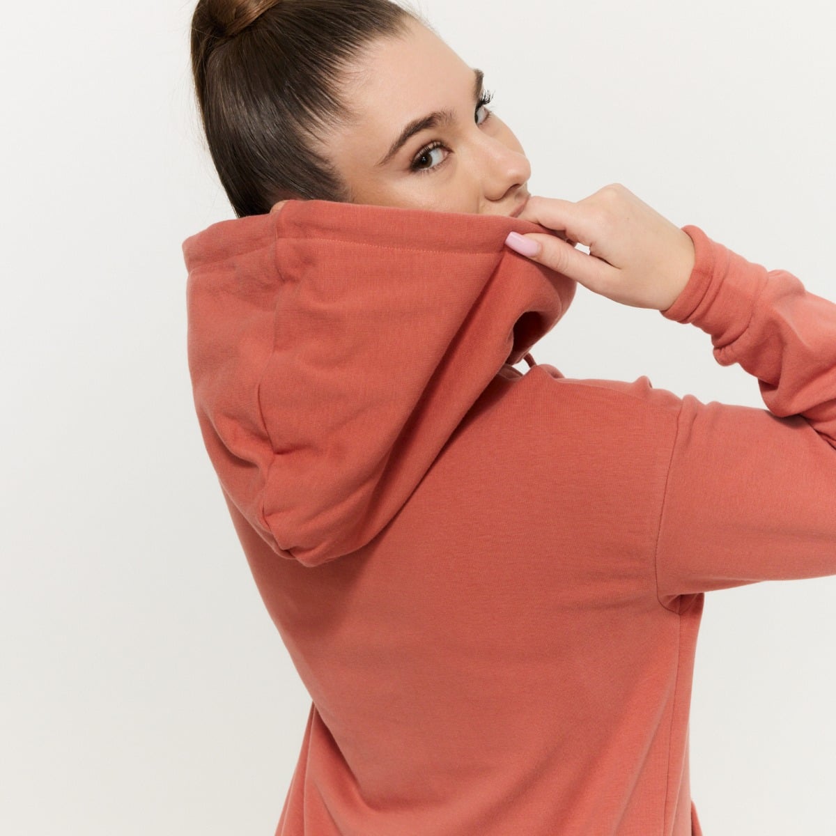 Дамски суичър Limitless Longline Cinnamon - GymBeam