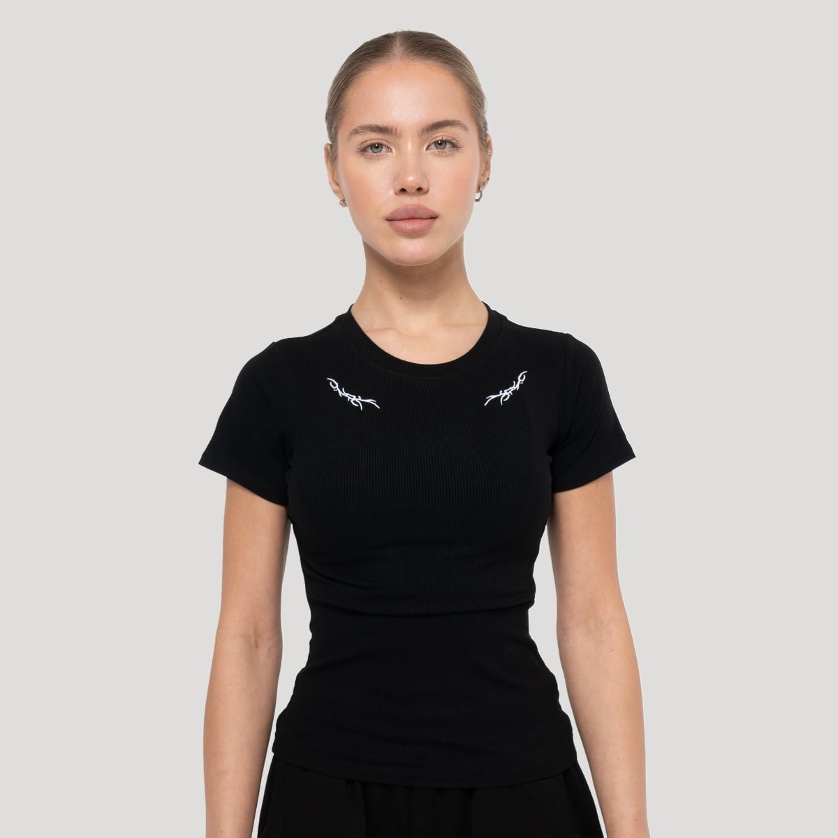 Дамска тениска Tribal Ribbed Black - GymBeam