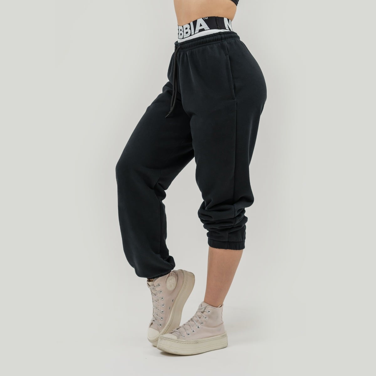 Дамски анцуг Muscle Mommy Sweatpants Black - NEBBIA