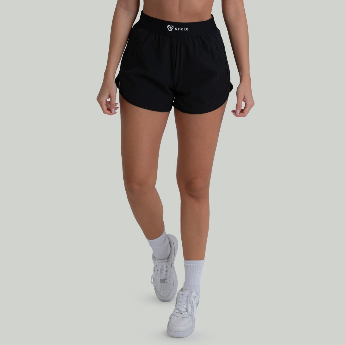 Дамски шорти ZOA Black - STRIX