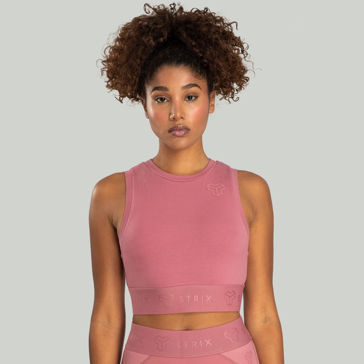 Дамски спортен топ Nebula Indian Red - STRIX